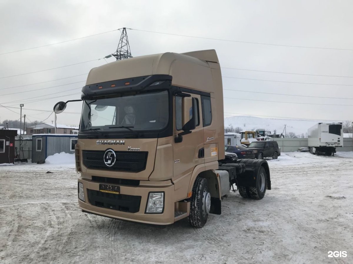 Шахман седельный тягач 4 x 2