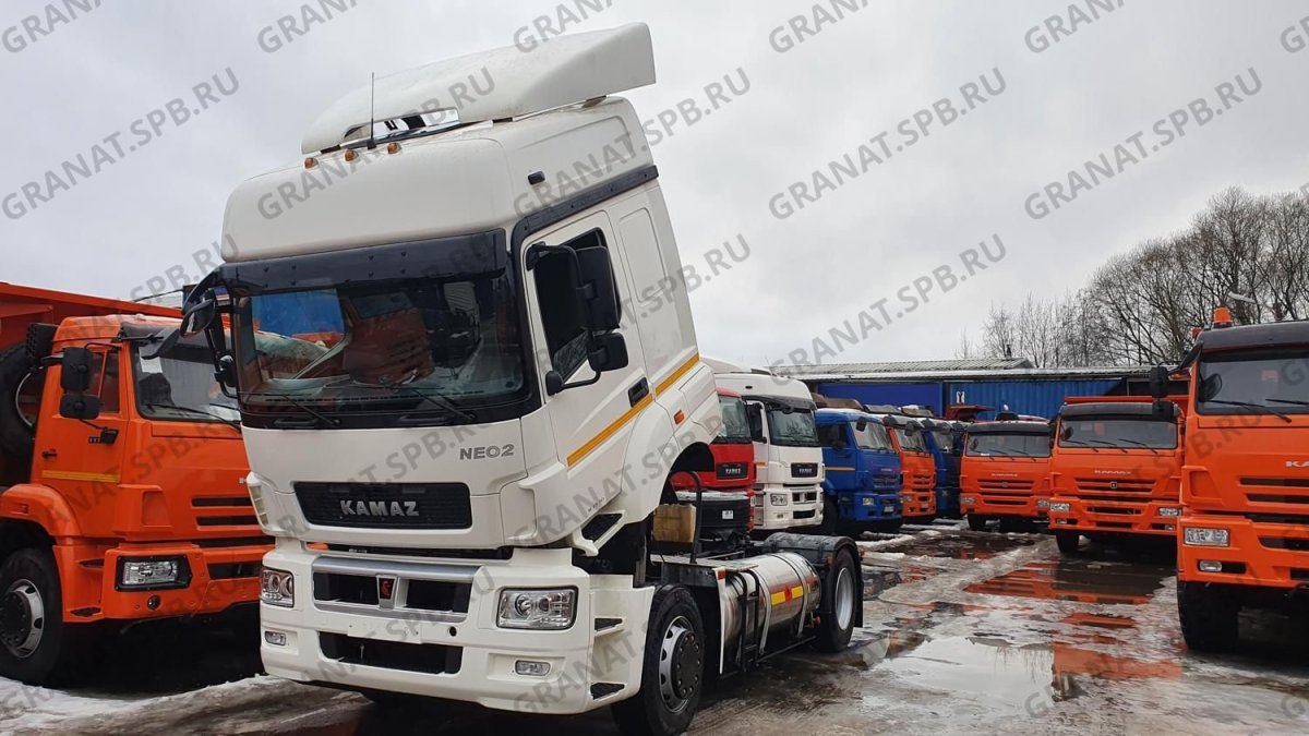 КАМАЗ-5490-s5 седельный тягач