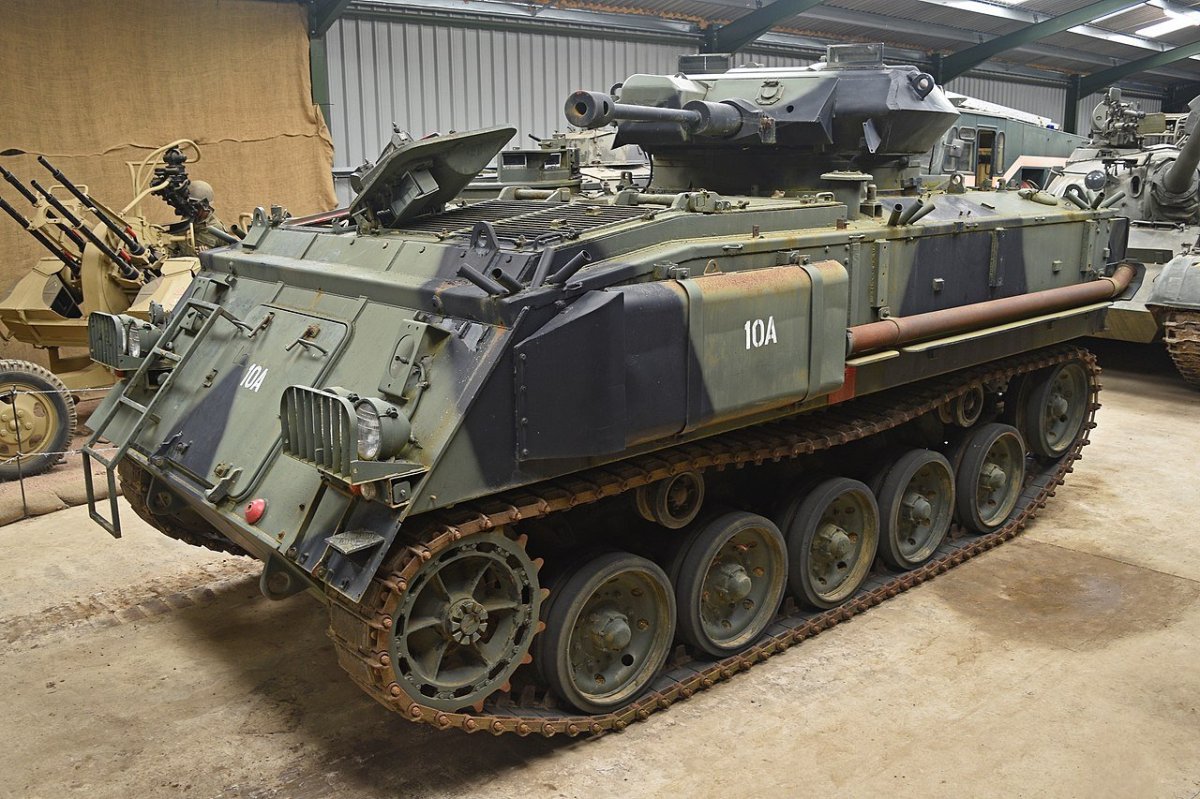 БТР fv432 mk3 Bulldog