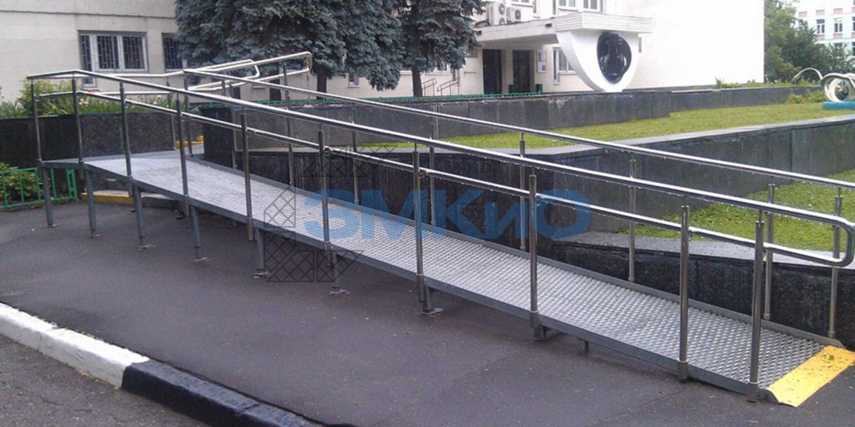 Алюминиевый пандус 700х600х50