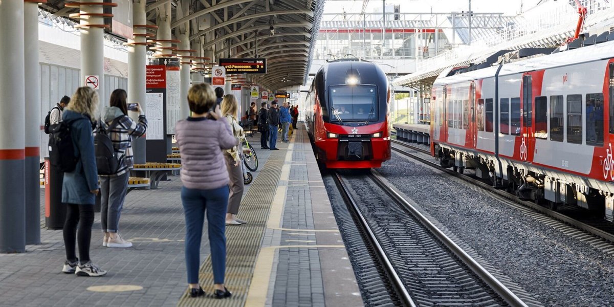 Первые поезда МЦК