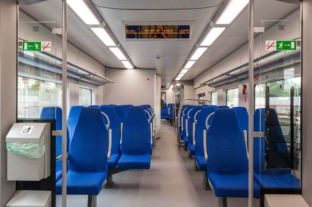 Ласточка эс2гп салон