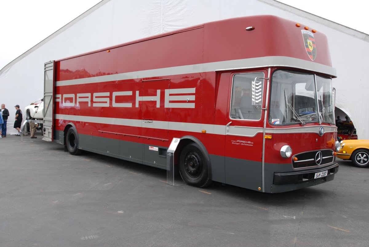 Porsche Truck