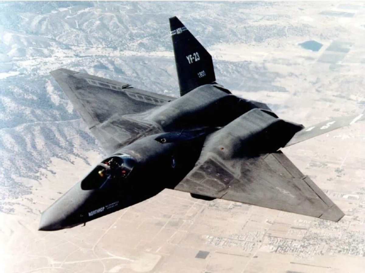 Northrop YF-23 Black Widow II