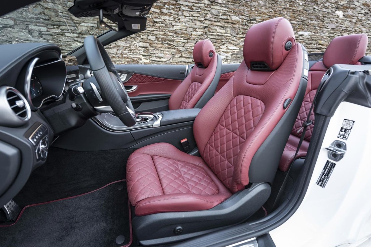 Mercedes c300 кабриолет салон