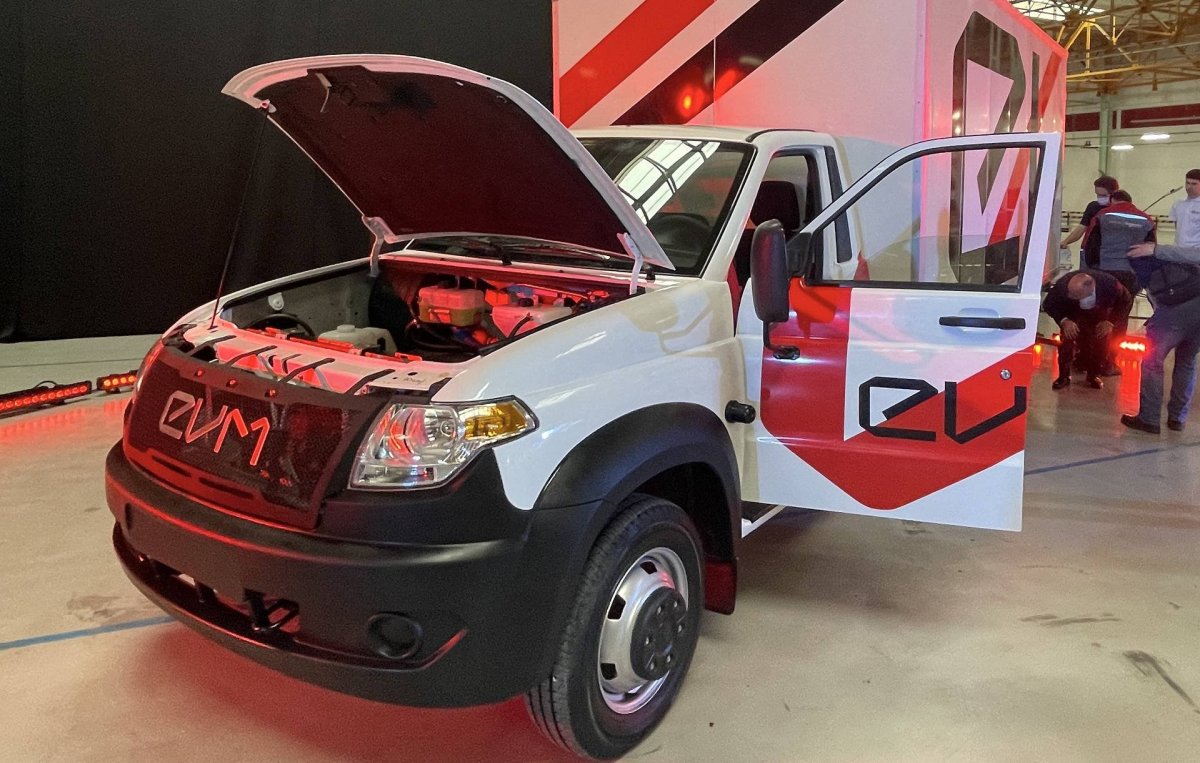 УАЗ Патриот электромобиль