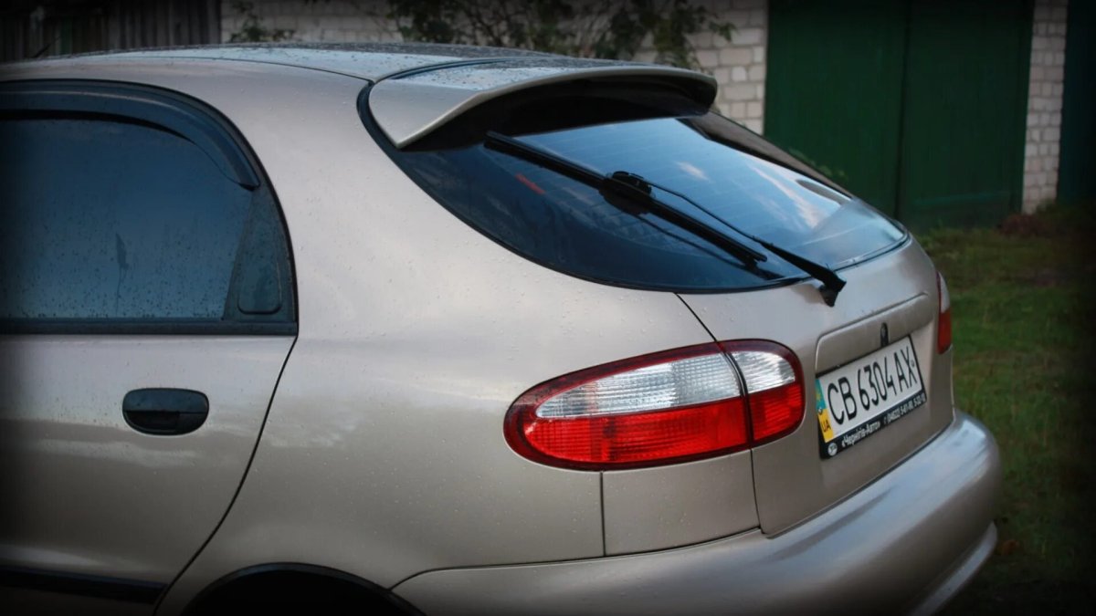 Спойлер на ЗАЗ Сенс 1.3