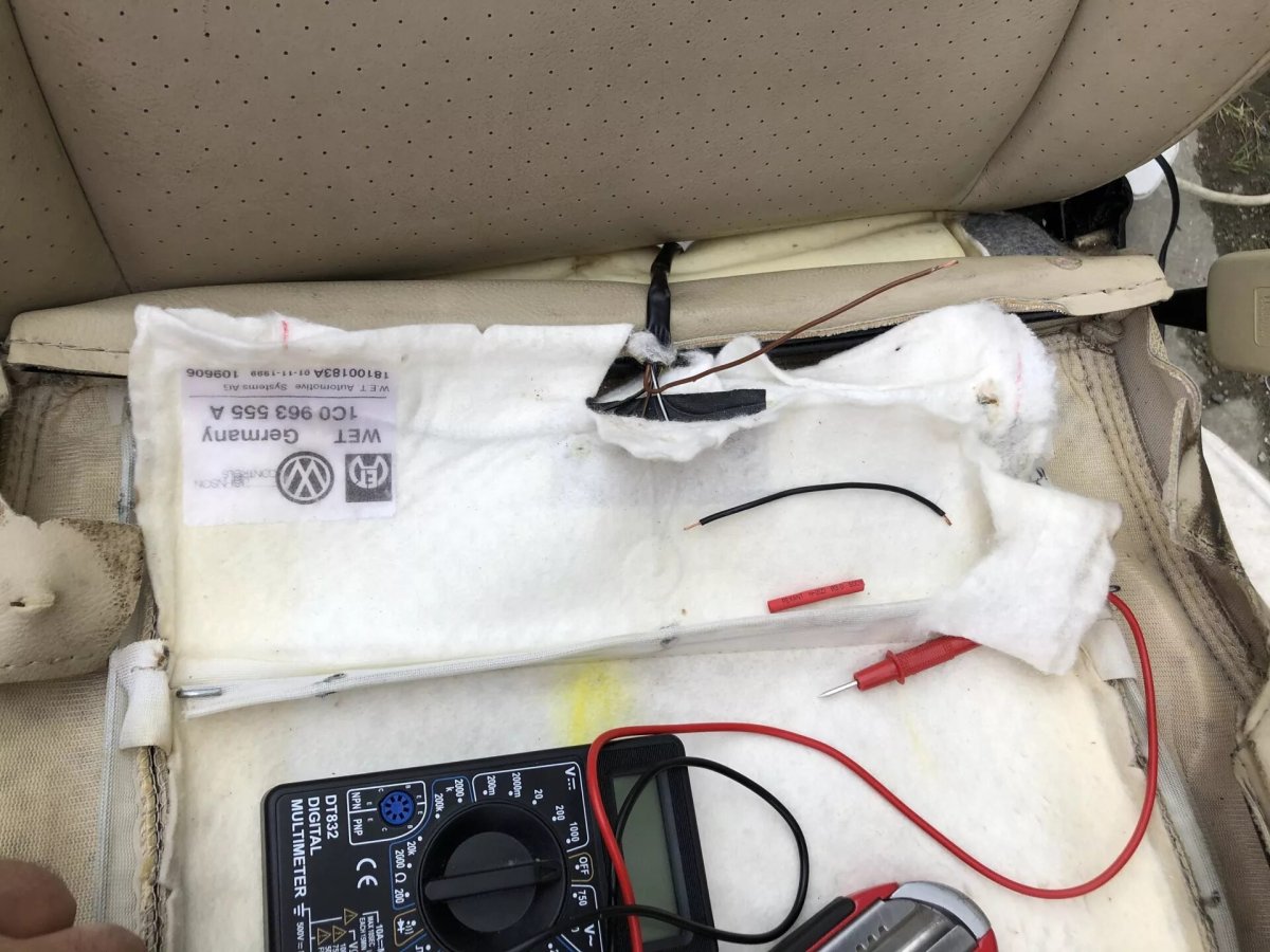 Подогрев сидений на Фольксваген Туран 2