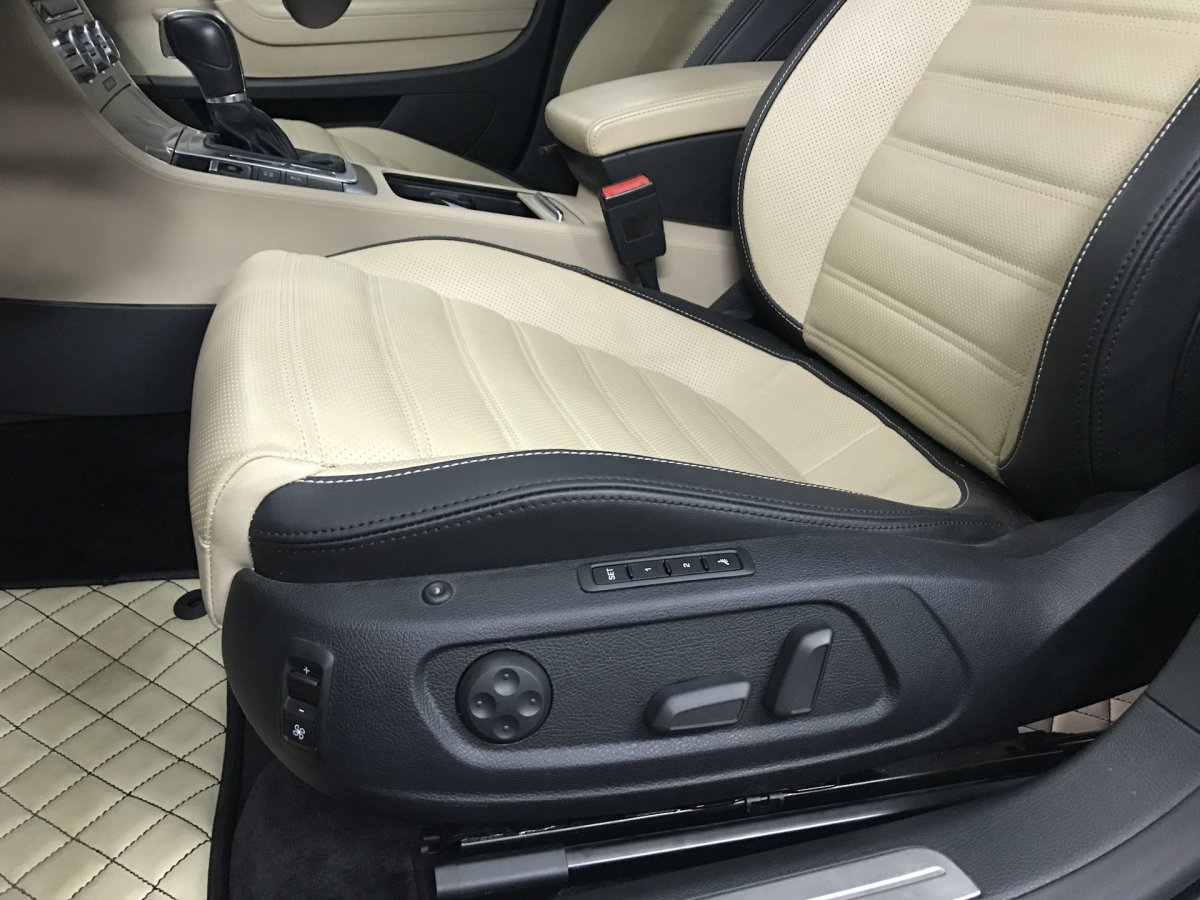 Сиденья Пассат СС