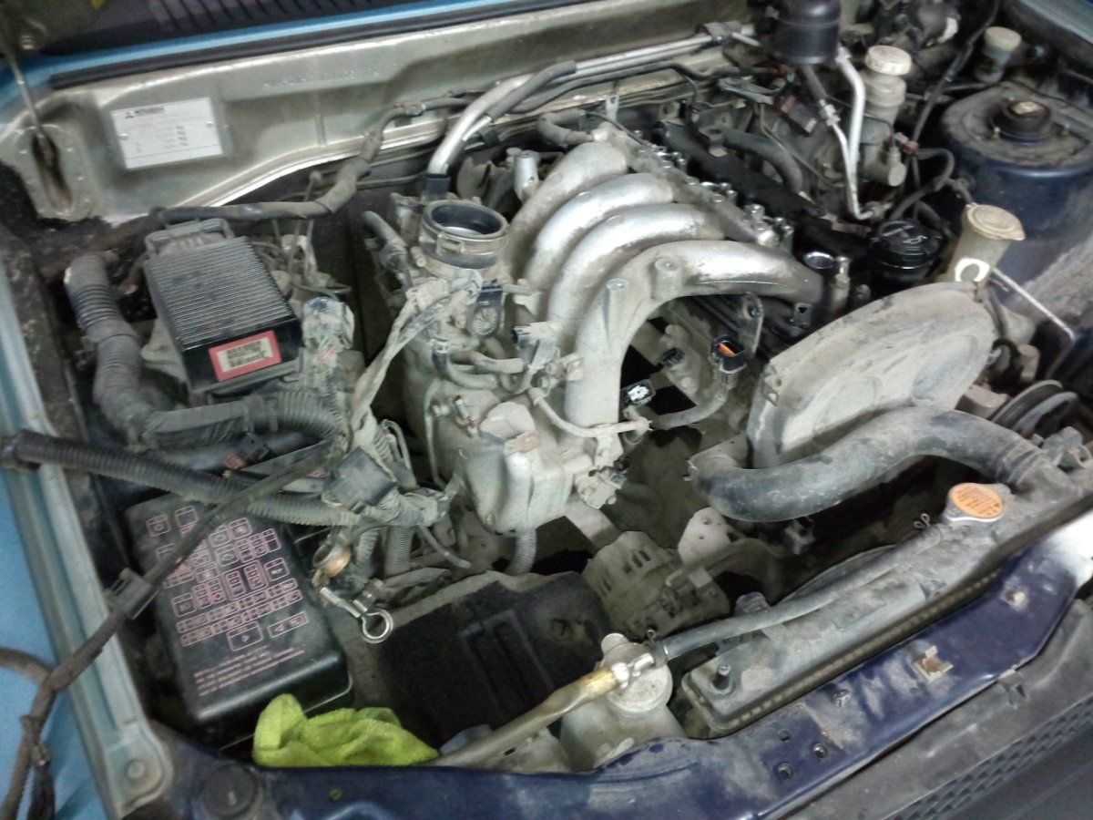 Mitsubishi Pajero Pinin 2.0 двигатель