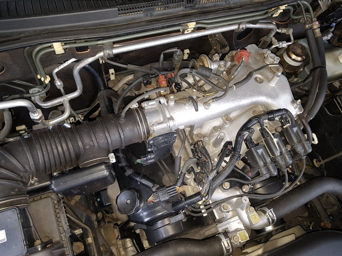 Mitsubishi Pajero 3 двигатель