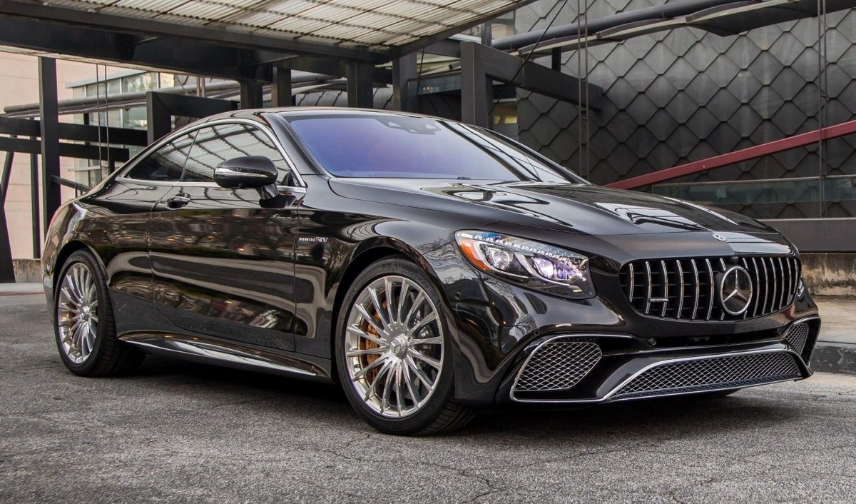 Мерседес Бенц АМГ 65