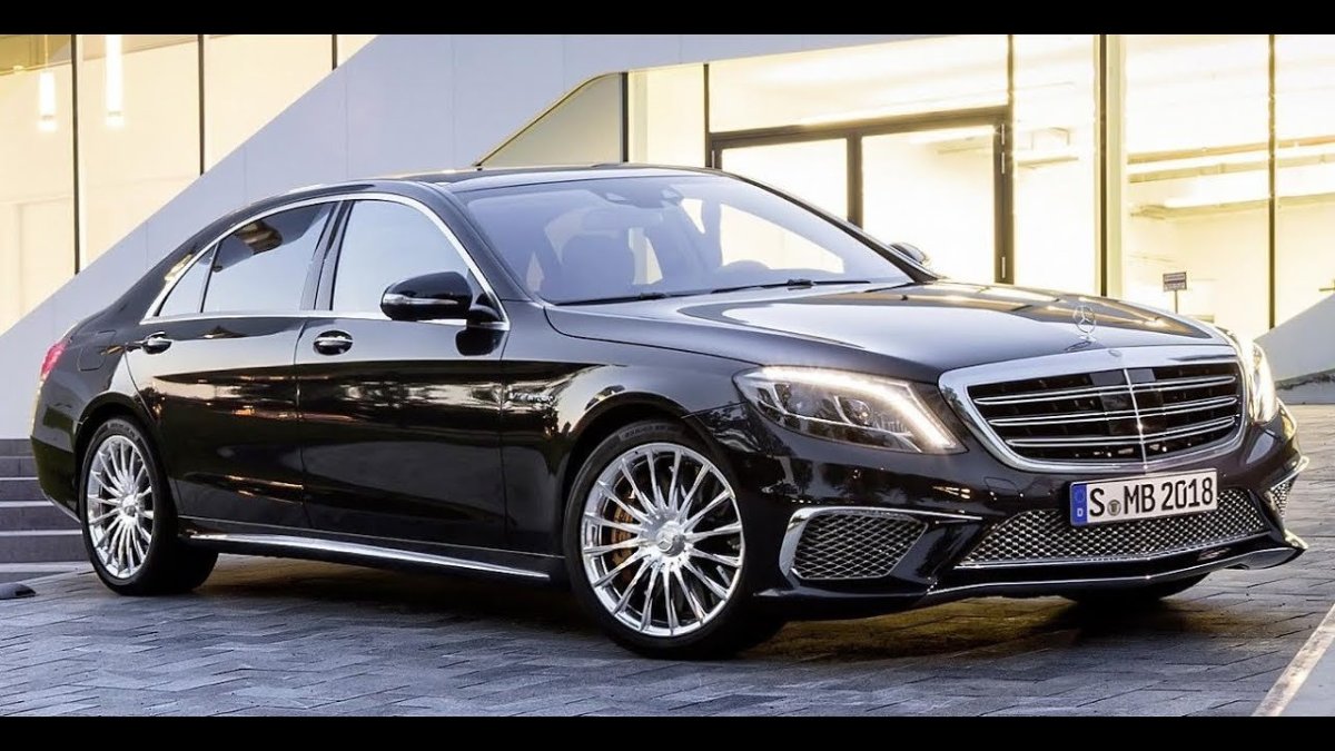 Mercedes Benz s65 AMG