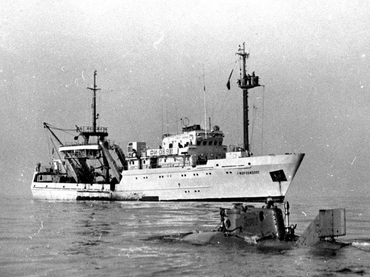 Подводный аппарат ТИНРО 2