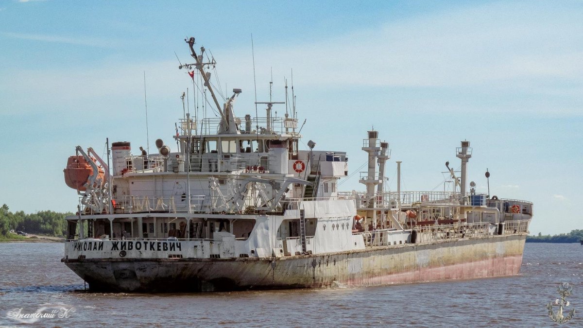 Корабль сухогруз