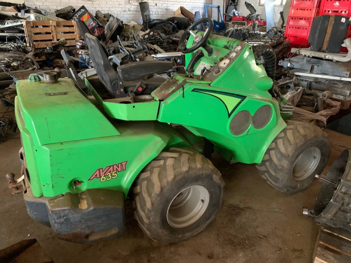 Минитрактор Авант 635 снегоуборщик