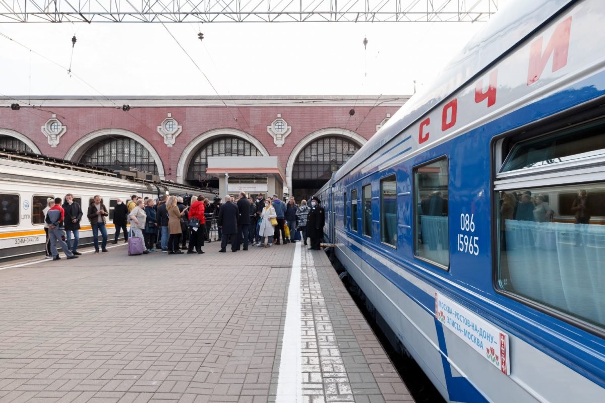 Поезд Элиста