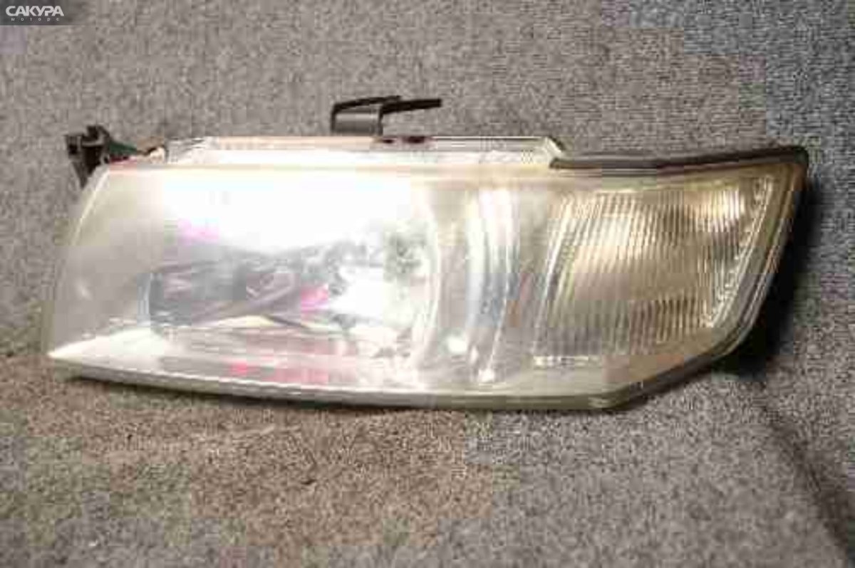 Установка линзы в фару Mitsubishi Chariot Grandis