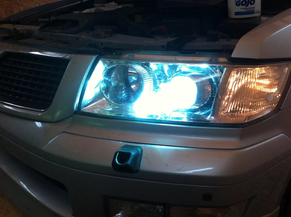 Шариот Грандис фара