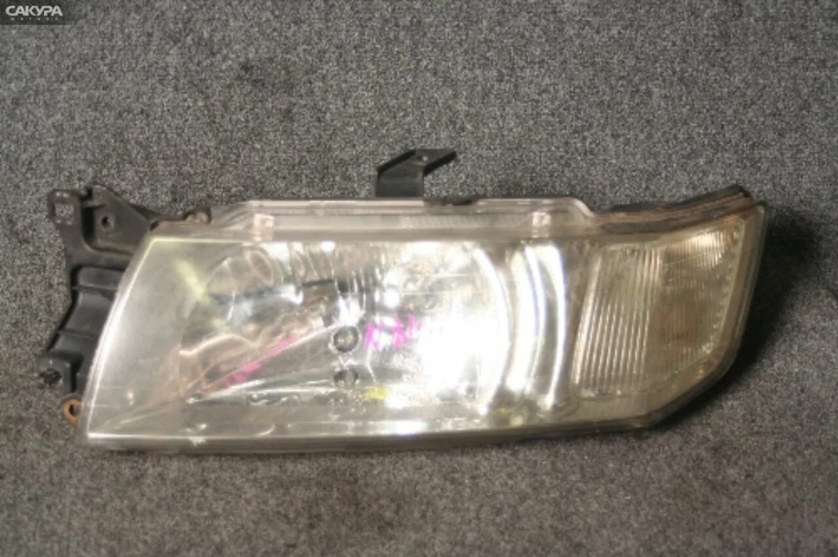 Купить фары на Шариот Грандис