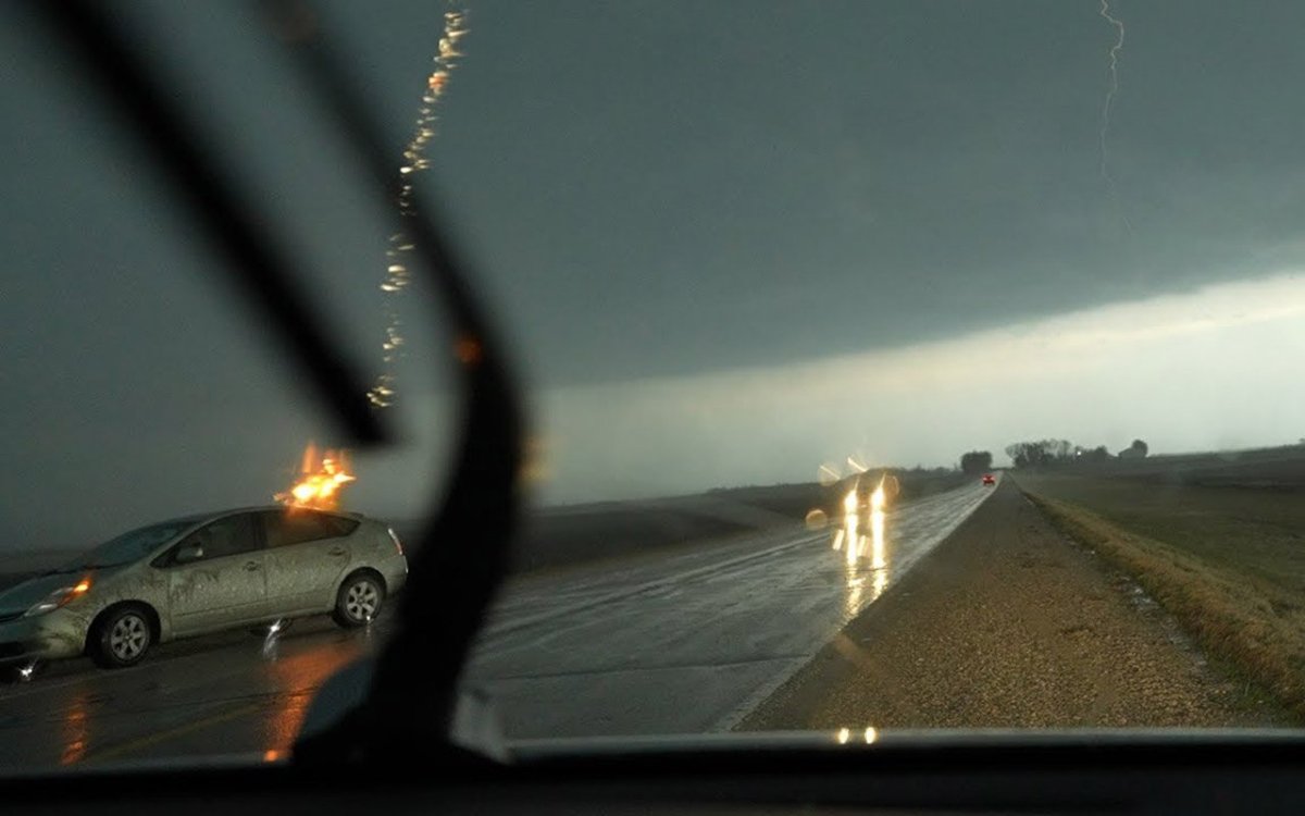 Молния снятая на камеру