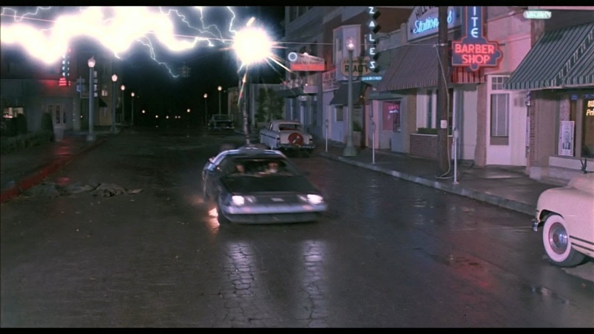 Назад в будущее фильм молния
