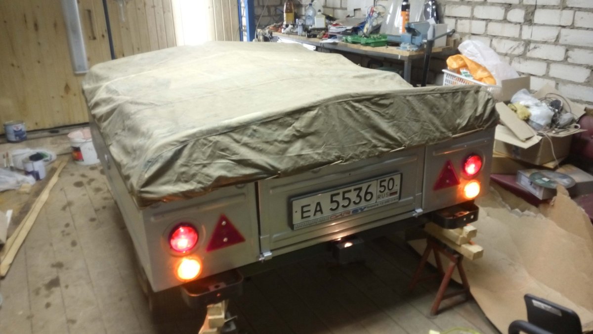 Прицеп ММЗ 8102 фонари