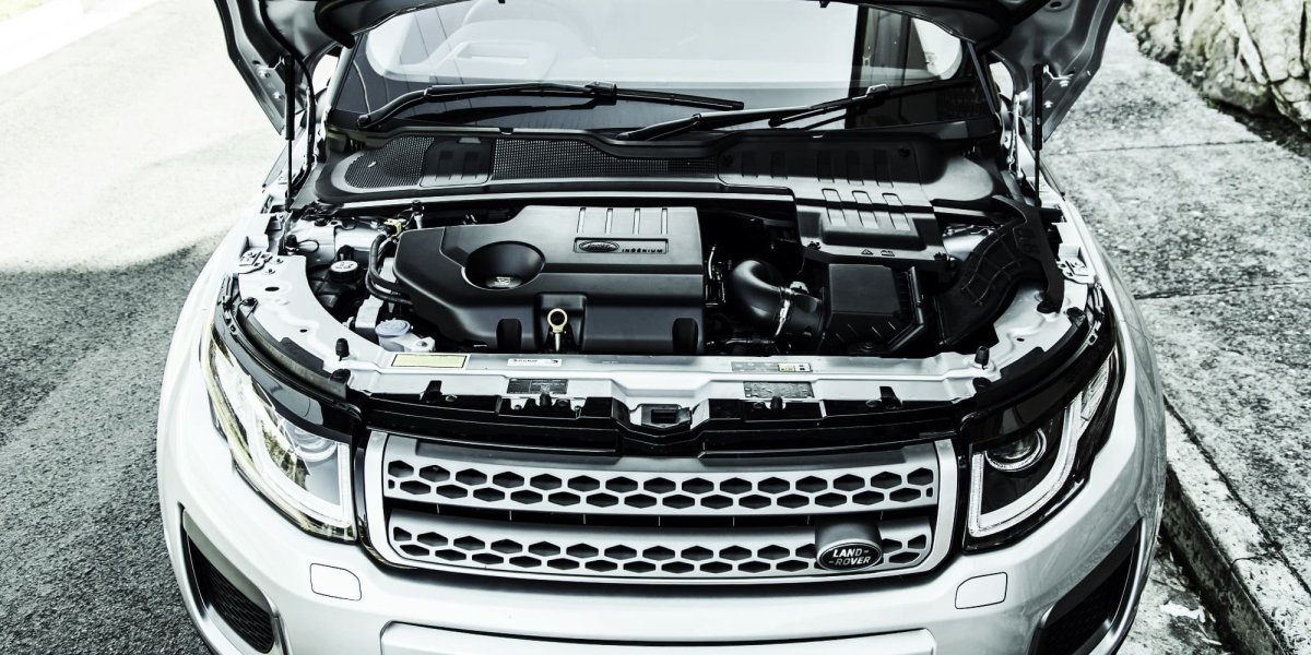 Range Rover Evoque капот