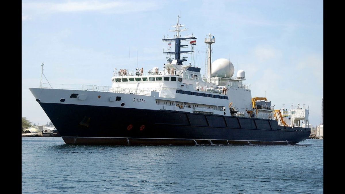 НИС янтарь пр.22010