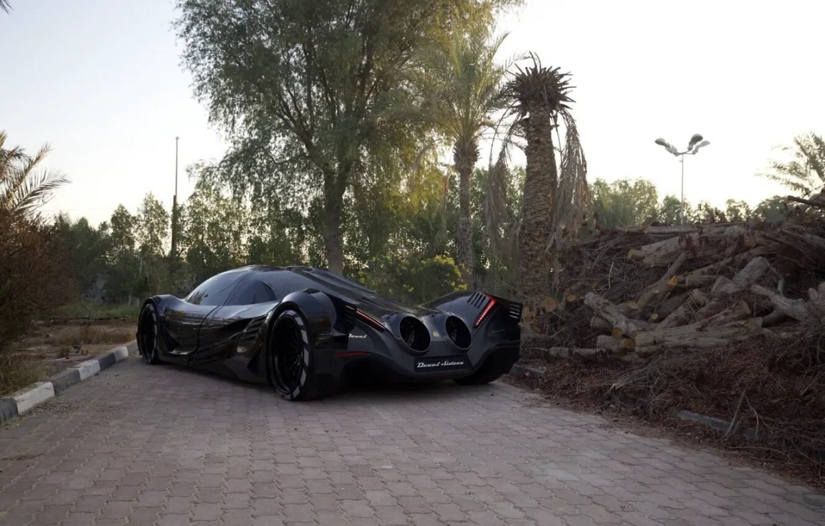 Гиперкар Devel Sixteen