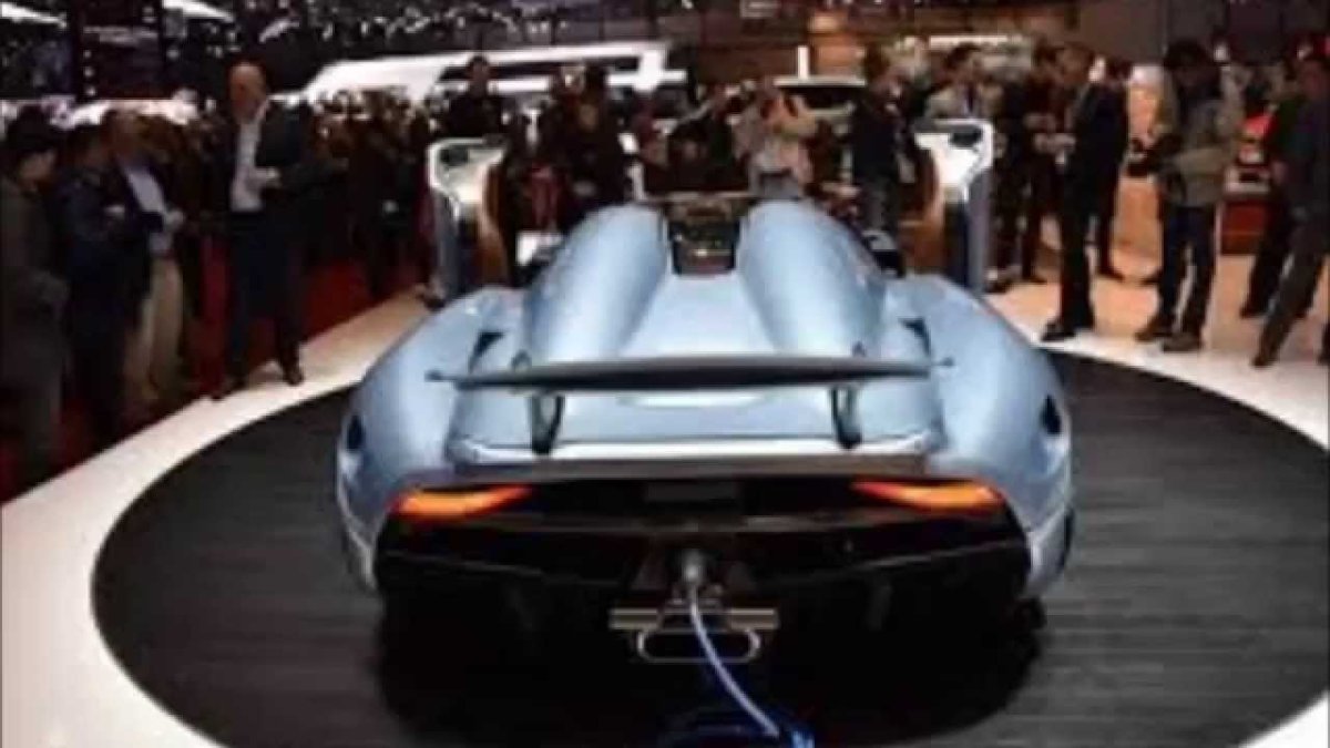 Кенигсегг Regera 2017