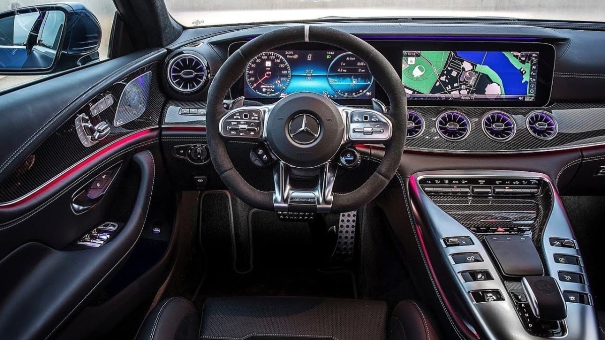 Мерседес AMG gt 63s салон