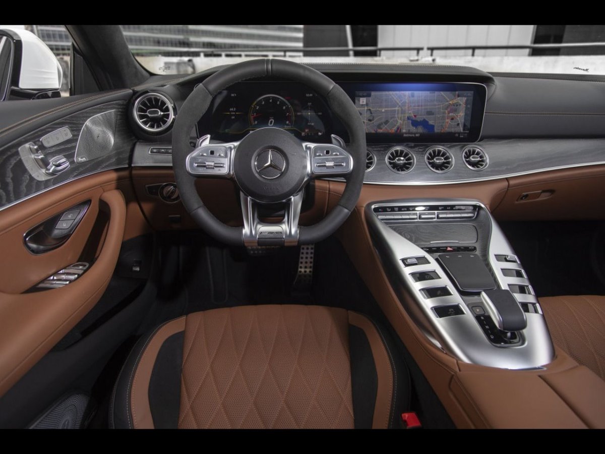 Mercedes Benz AMG gt 53