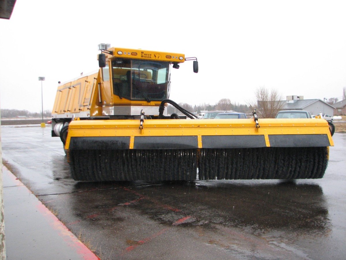 Щетка полосовая