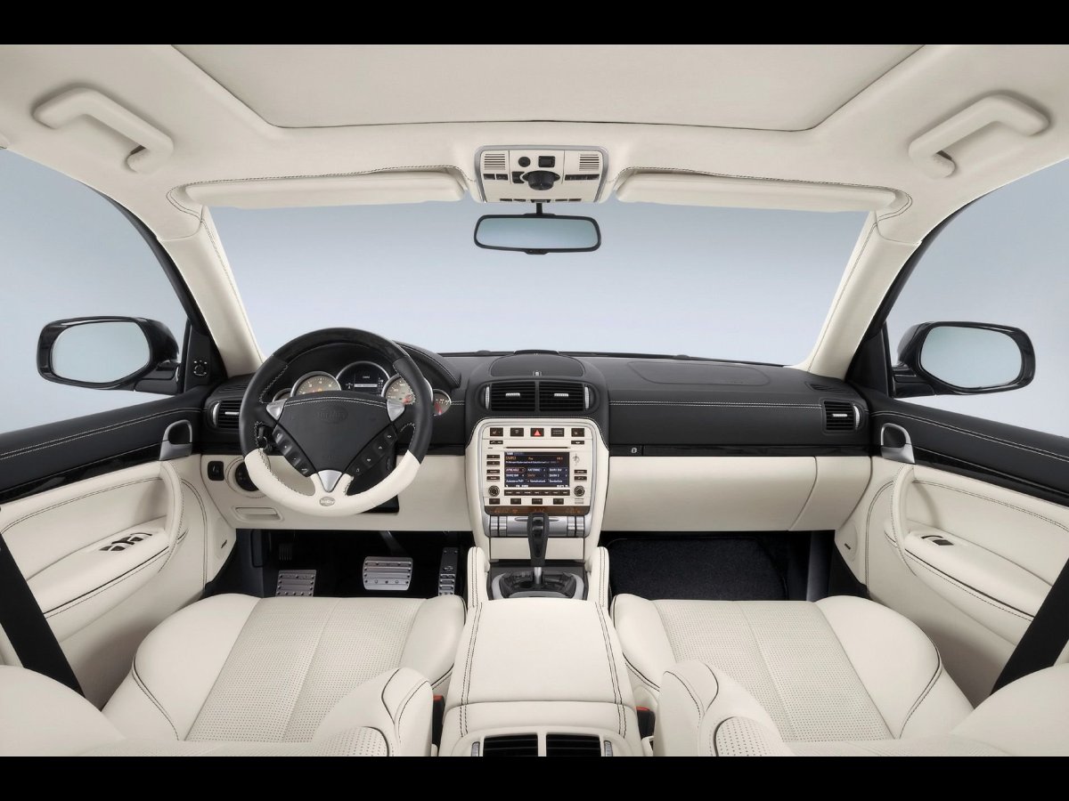 Porsche Cayenne 2010 Interior