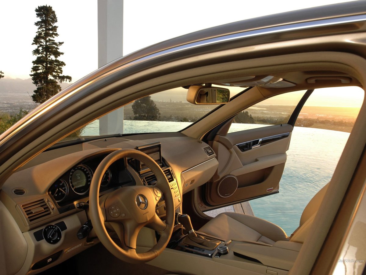 Мерседес Бенц c111