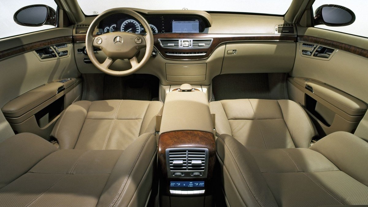 Mercedes Benz s350