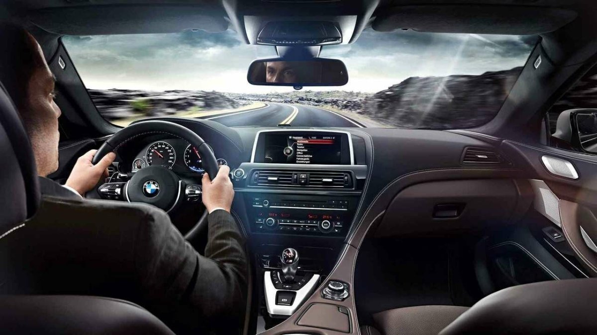 Машина вид изнутри