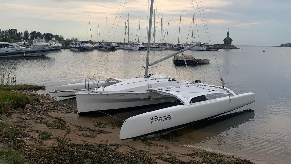 Тримаран Нил 51