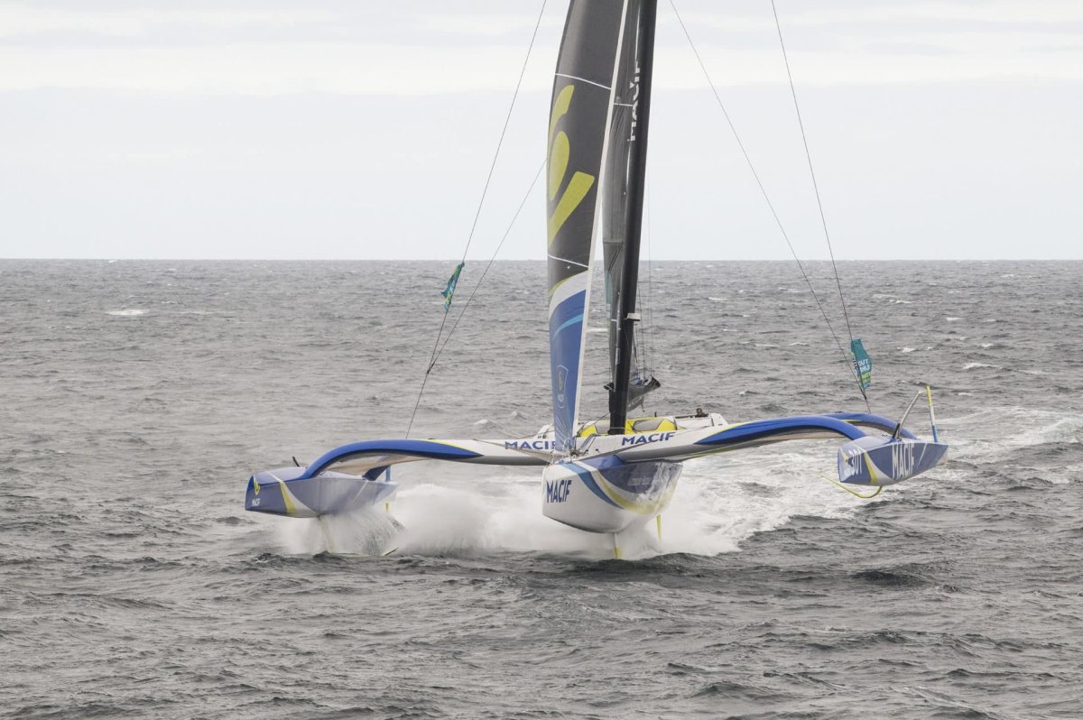 Франсуа габар Macif издалека