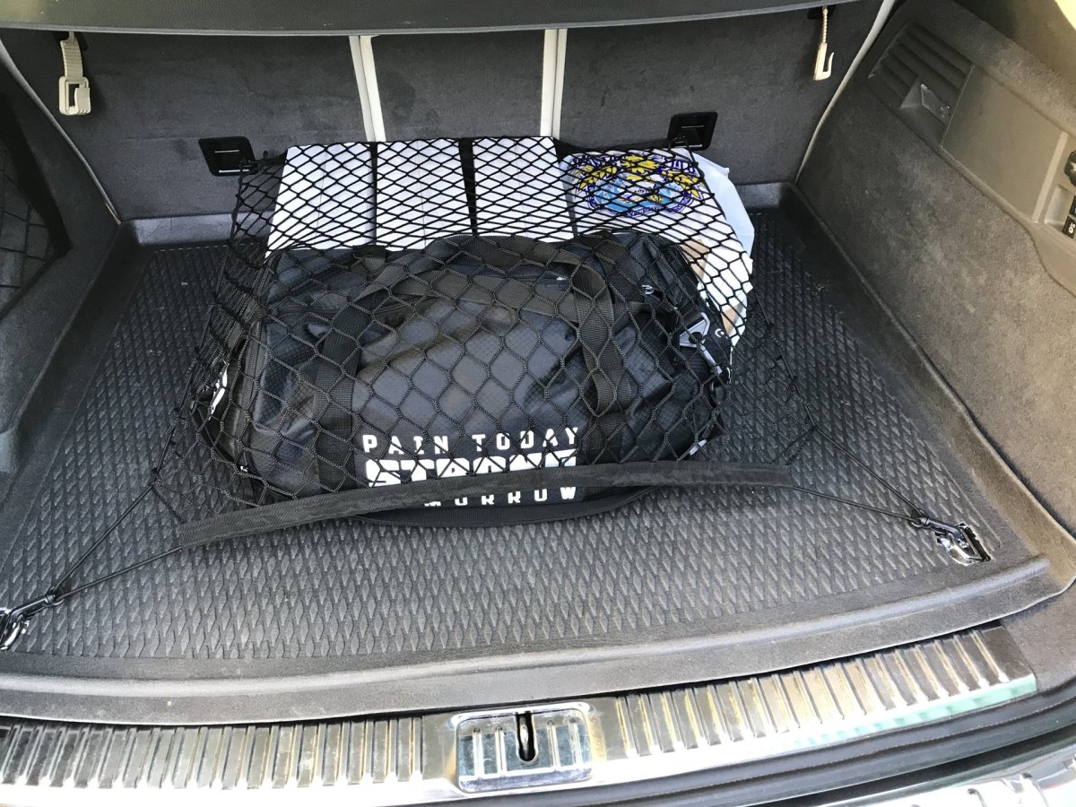 Touareg NF разделительная сетка