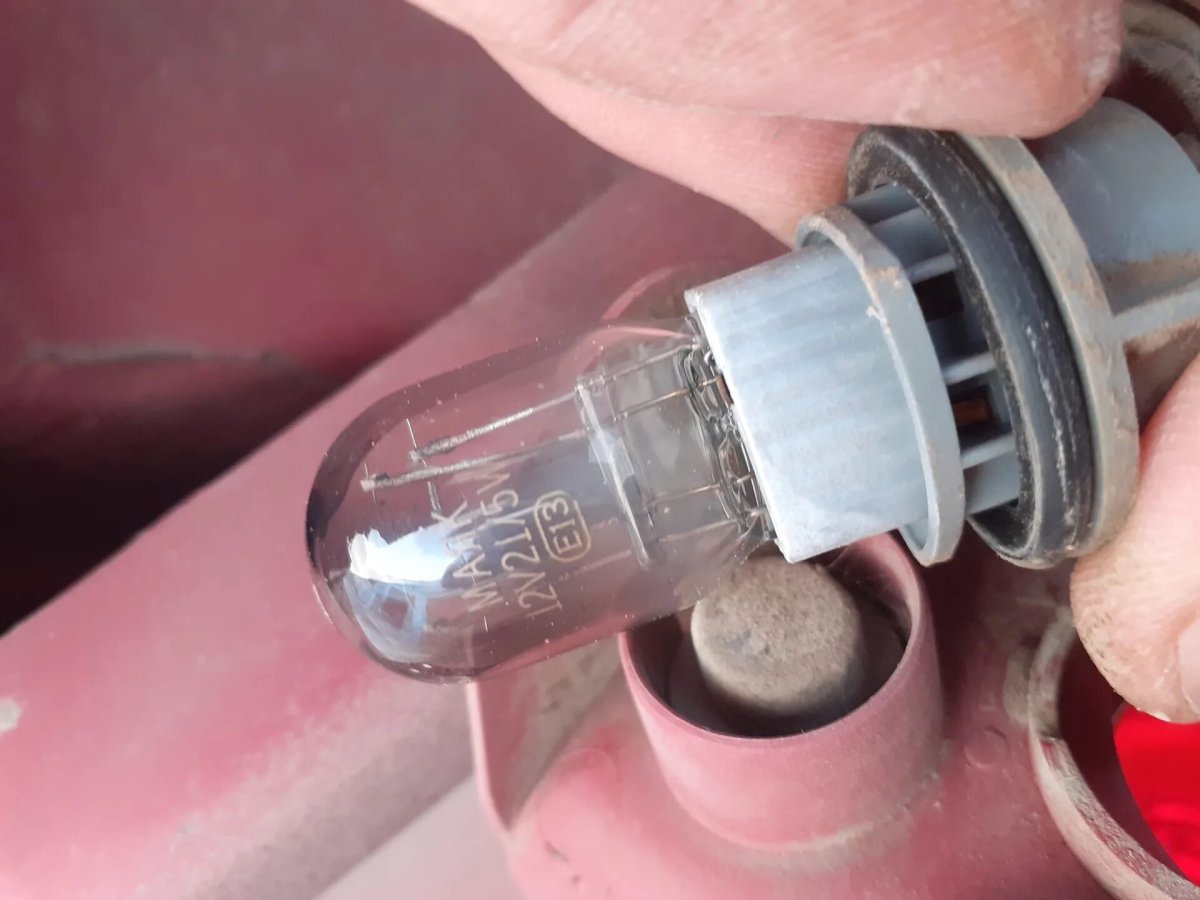 Mitsubishi Lancer 9 лампы стоп