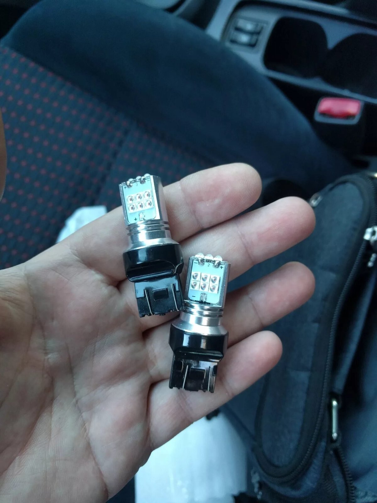 Лампы габаритов Лансер 10