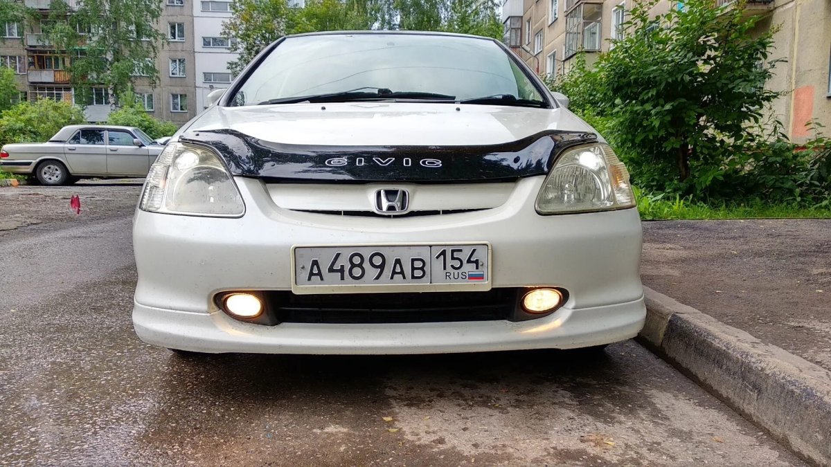 Honda Civic 7 хэтчбек ПТФ