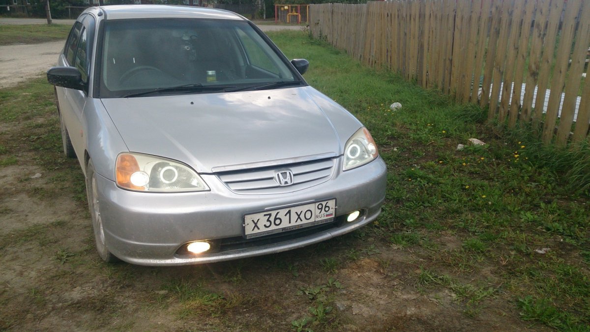 Противотуманные фары Honda Civic 7
