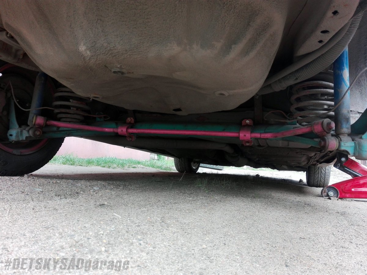 Задний стабилизатор Нексия