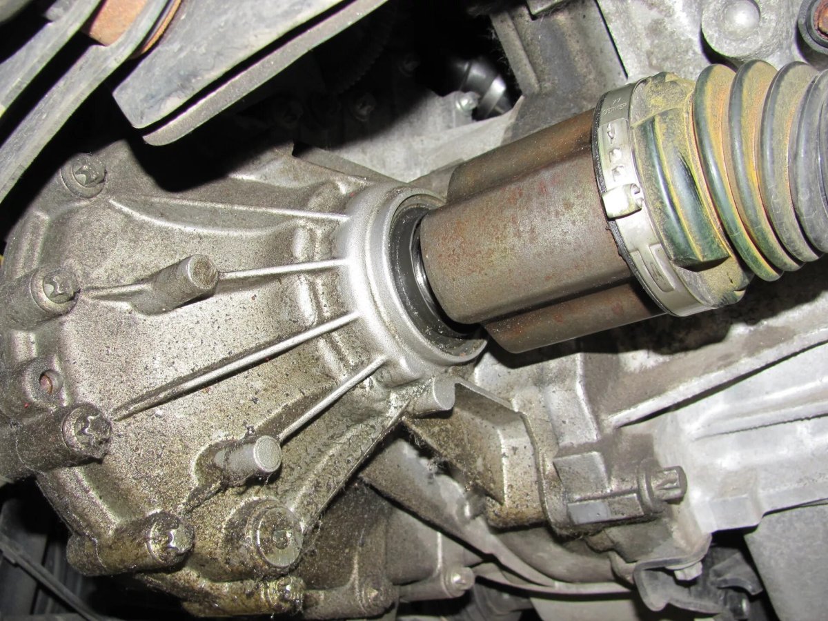 Smart Fortwo 453 сальник АКПП