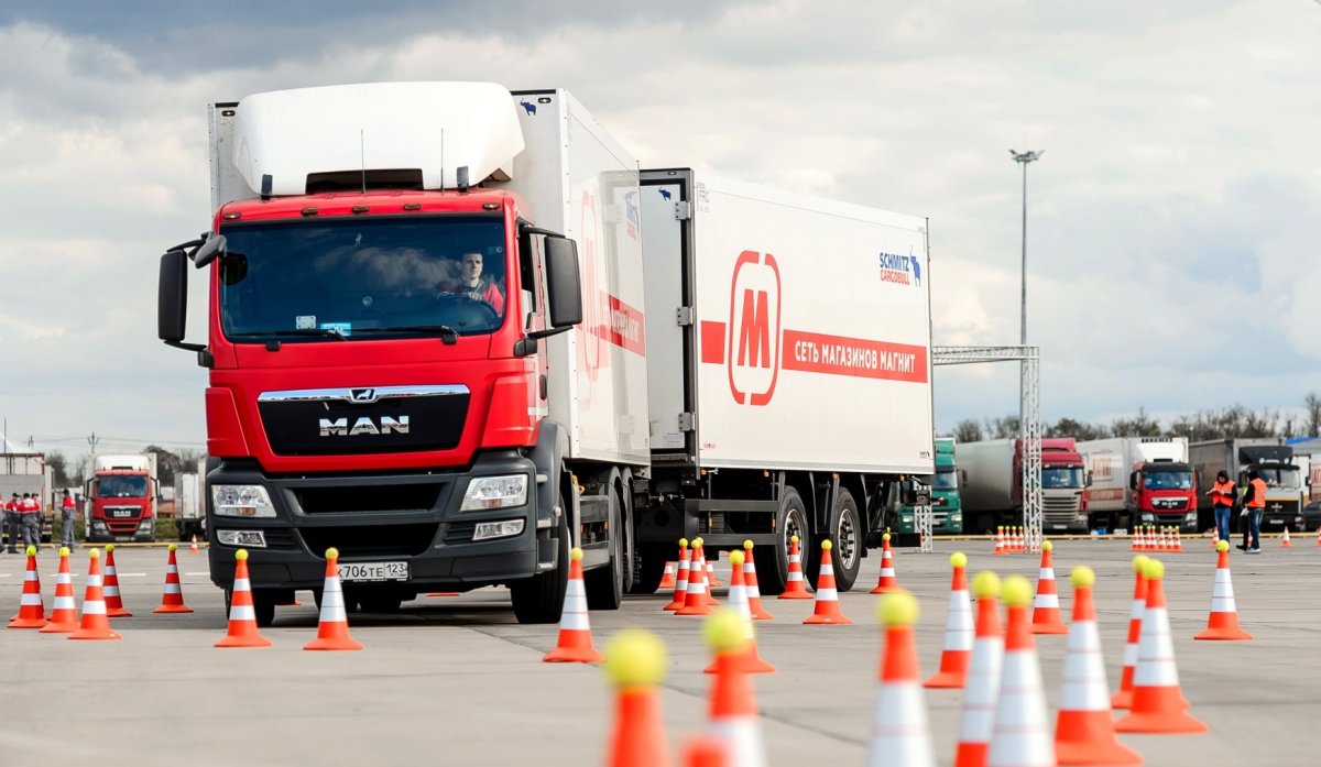 Грузовик магнит