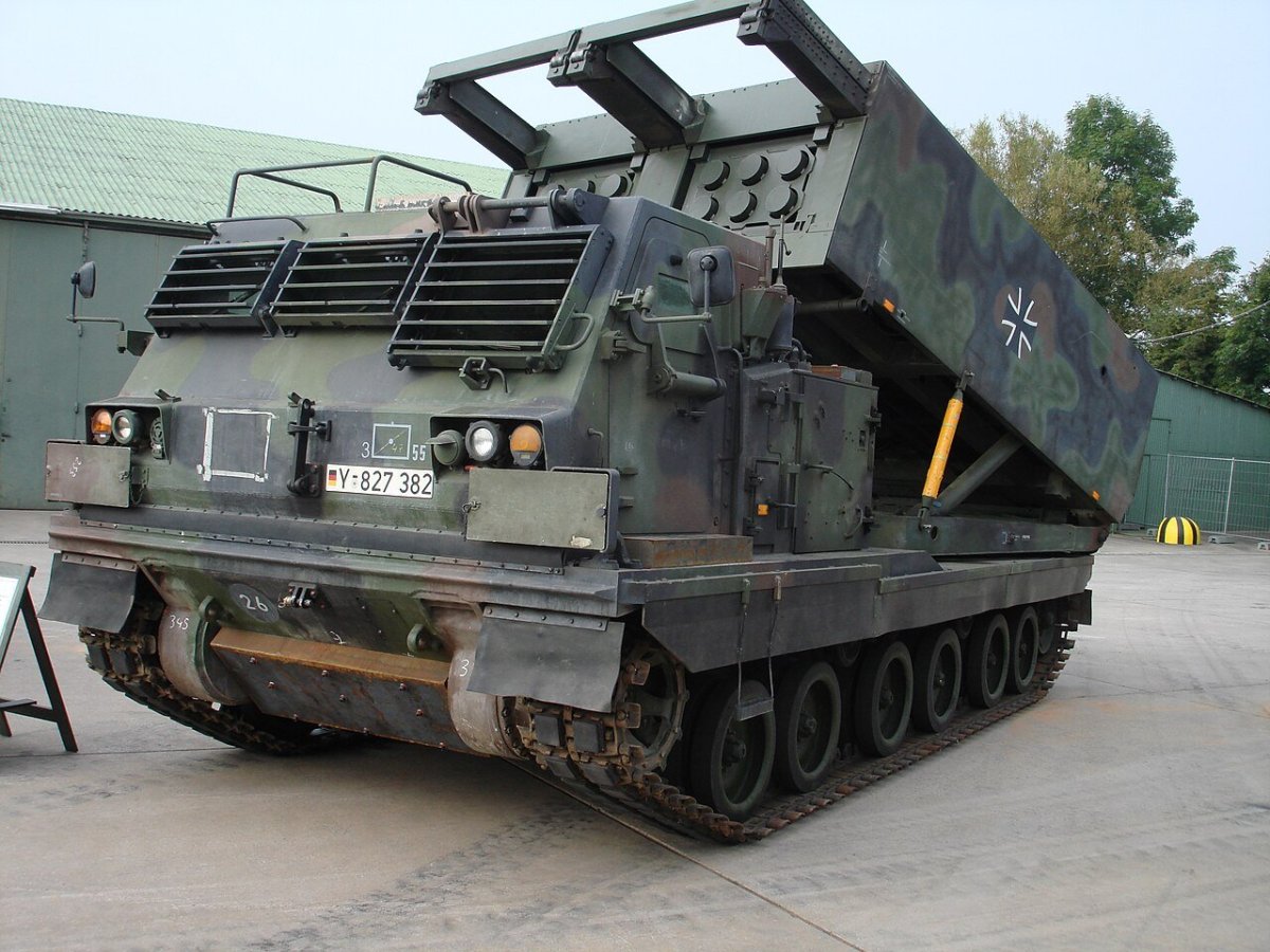 M270 MLRS