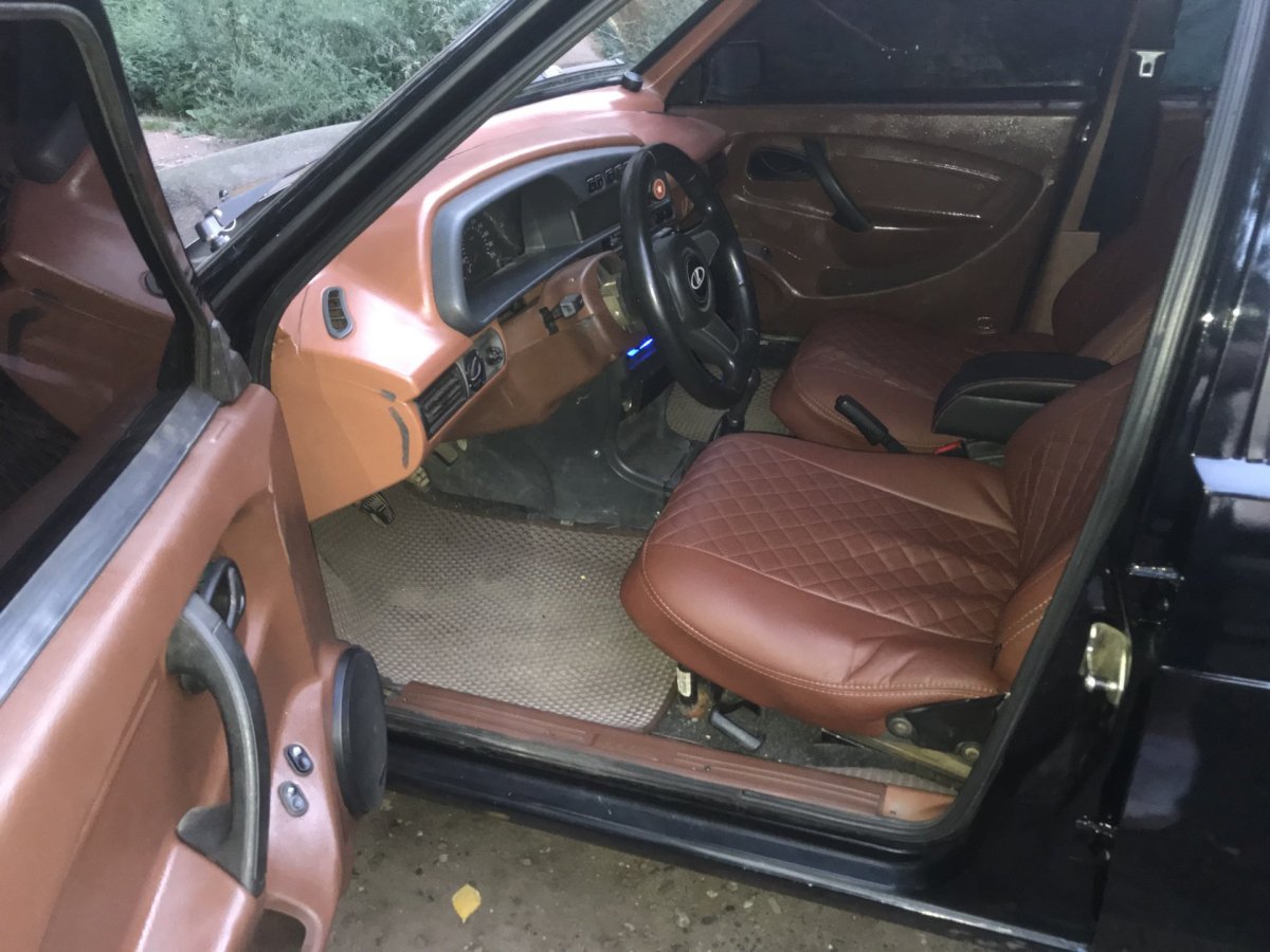 ВАЗ 2109 коричневая